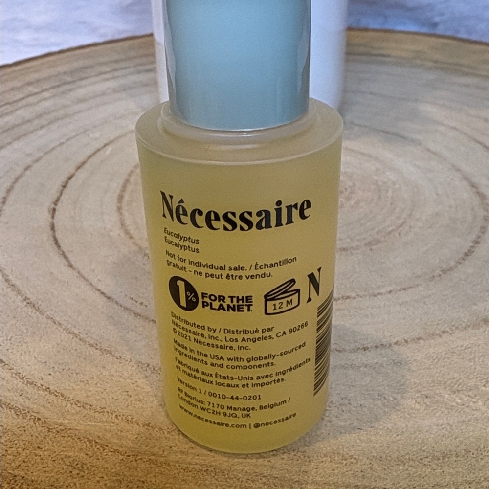Necessaire Body Wash Deluxe Travel Sample Size 30ml / 1fl oz - Picture 3 of 4